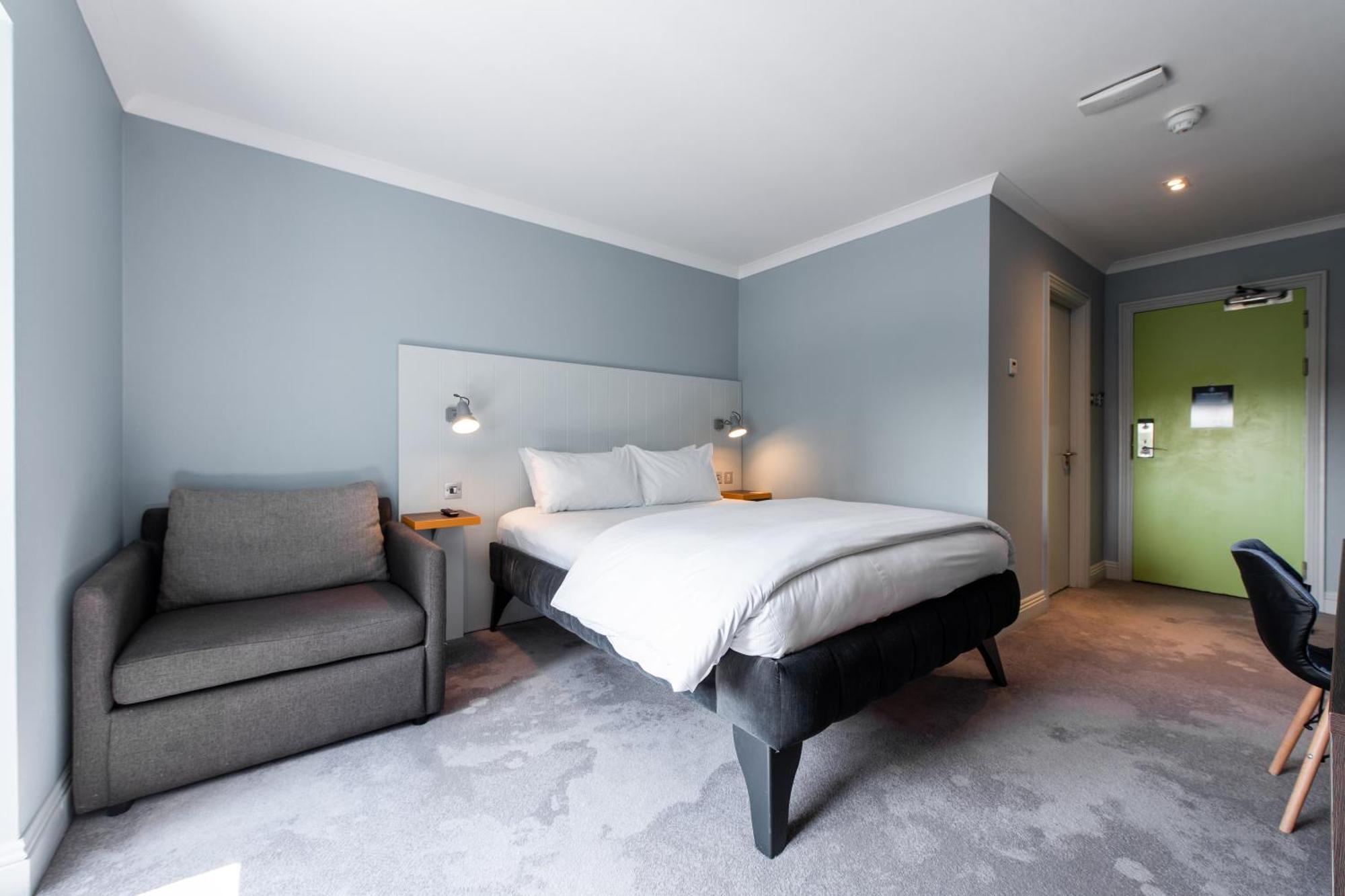 Курортный комплекс Village 4*